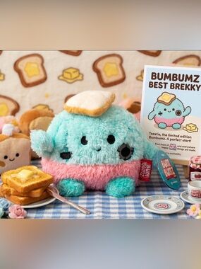 4.5 🧈 Bum Bumz. Plush Mint & Pink Stuffed Animal with Toast 🍞 Accent